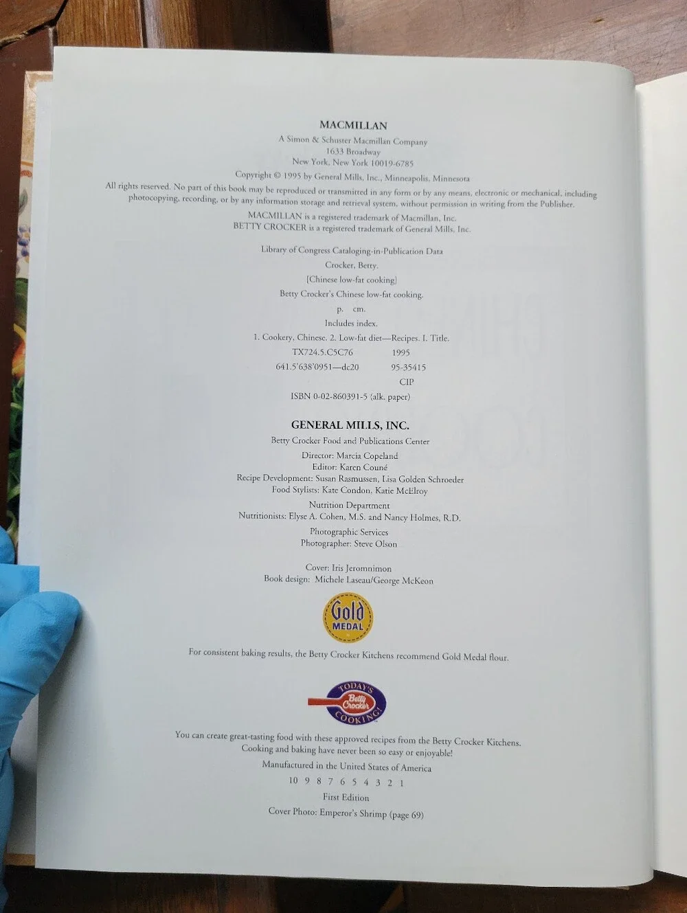 Betty Crocker's Chinese Low-Fat Cooking Hardcover Recipe Book